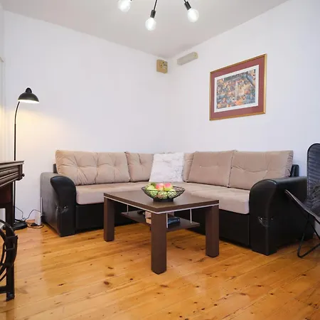 Galeriana Palace Bei Litto By Interhome Lejlighed Split