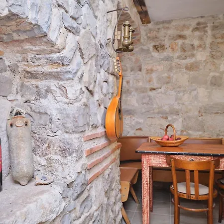 Lejlighed Galeriana Palace Bei Litto By Interhome